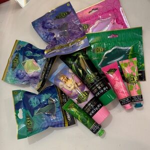 Wicked Spa Goodies!! Sensual Lavender Bath & Body Set - Green, Pink, Blue